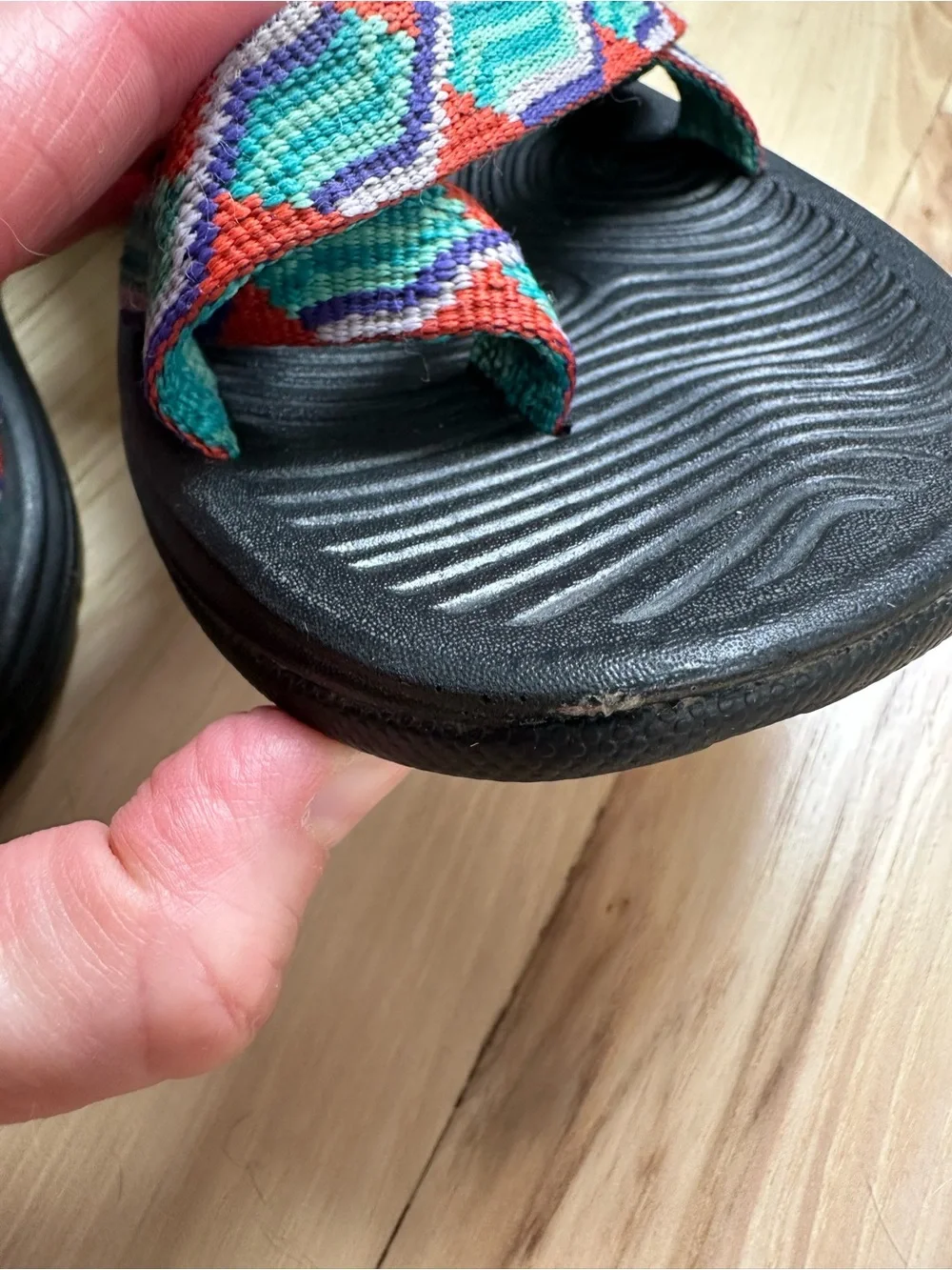 Great Condition! Chaco Teal Multicolor Adjustable Strap Sandals